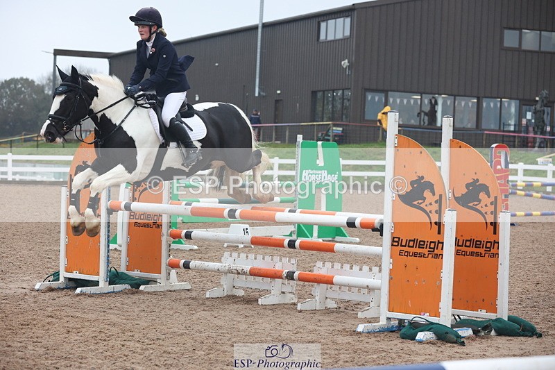 231112A-101844-03297 - Cls 17 Blue Chip Novice Winter Qualifier