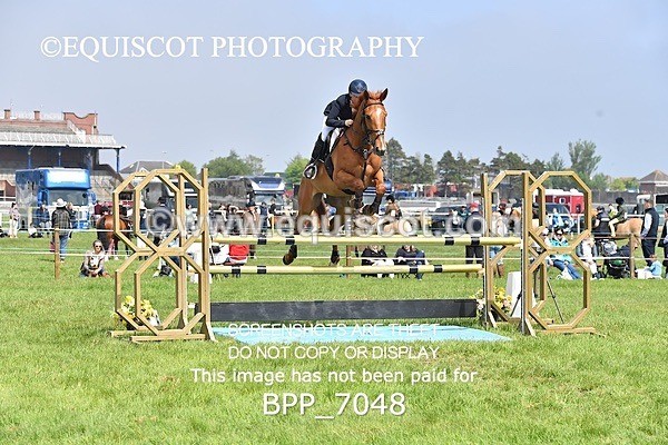 BPP_7048 - CLASS 3 RHS Fox Champ Qual (1.20m)