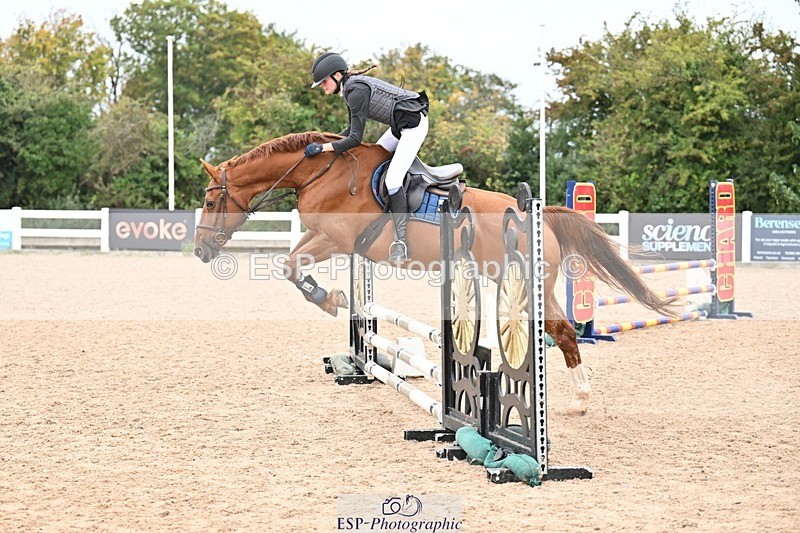 250920-104749-00253 - Cls 22+23 Club and Schools 70cm