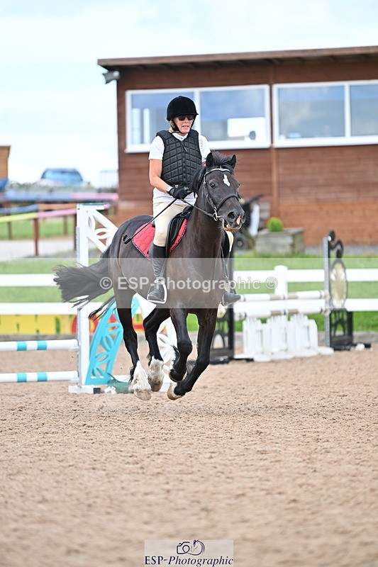 240806A-153800-00061 - Clear Round & 60cm BS Club & Schools