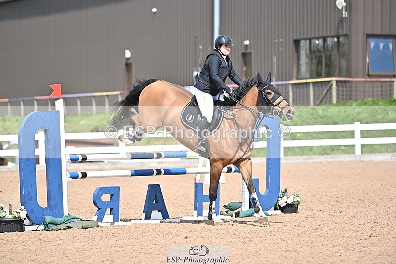 240418A-140209-03688 - Cls 13, 1 Star Bronze Tour 1.10m