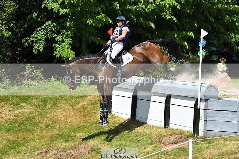 230527-141317-09884 - 322-CHANSON_DU_VILLAGE-Phoebe_Locke-XC