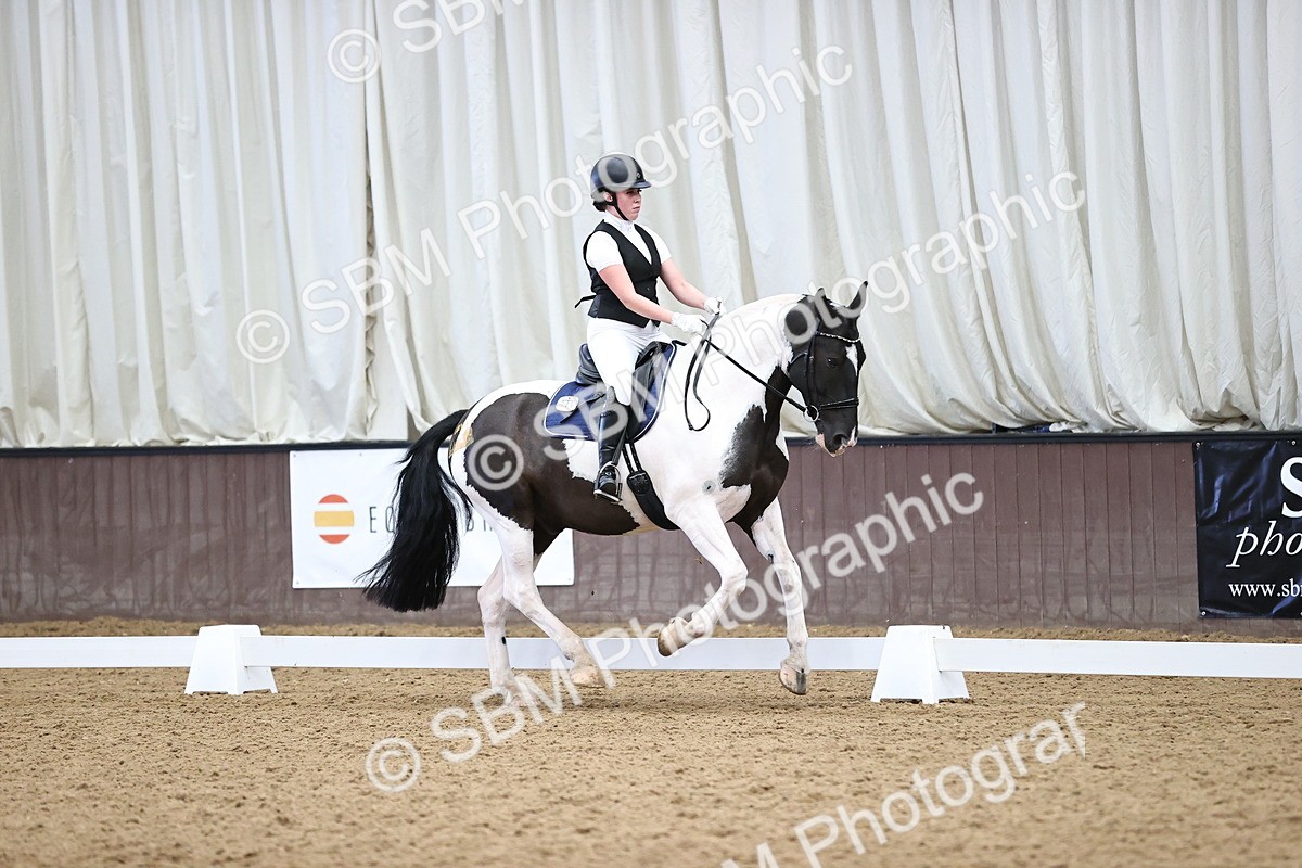 SBM_003558 - Novice 4 - 14.47-16.34