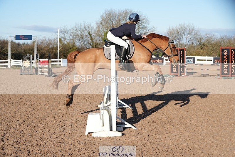 251130-103418-00940 - Cls 4 Pony Brit Nov & 80cm Open