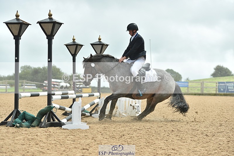 230819A-131640-00620 - Cls 42+43 Club and Schools 70cm