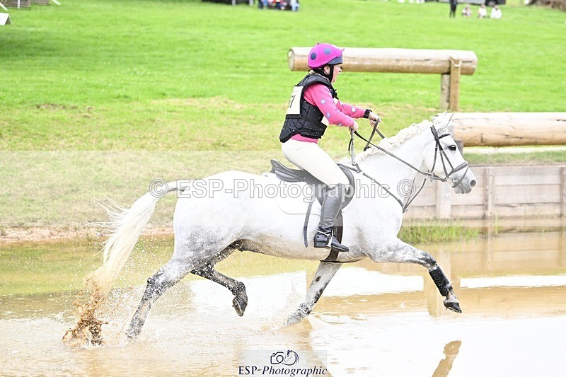 240803-120917-03905 - 067-Sophie_Morgan-NIAMHIES_LAD