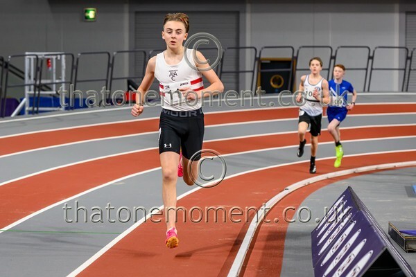 CombiMast25-917728 - Track Male Set Two