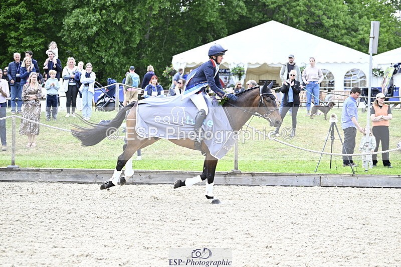 250525A-161657-18681 - Presentations Section C CCI 2 Star Long
