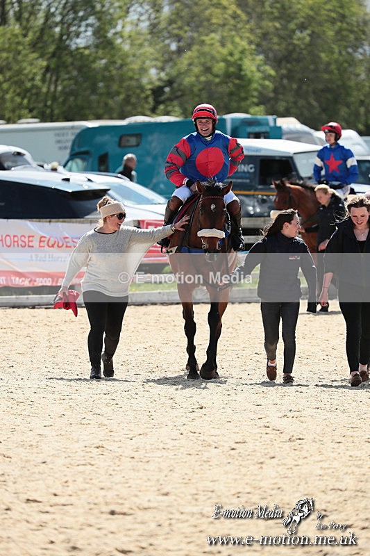 PtP 050525 191 - Mollington Races 05/05/25