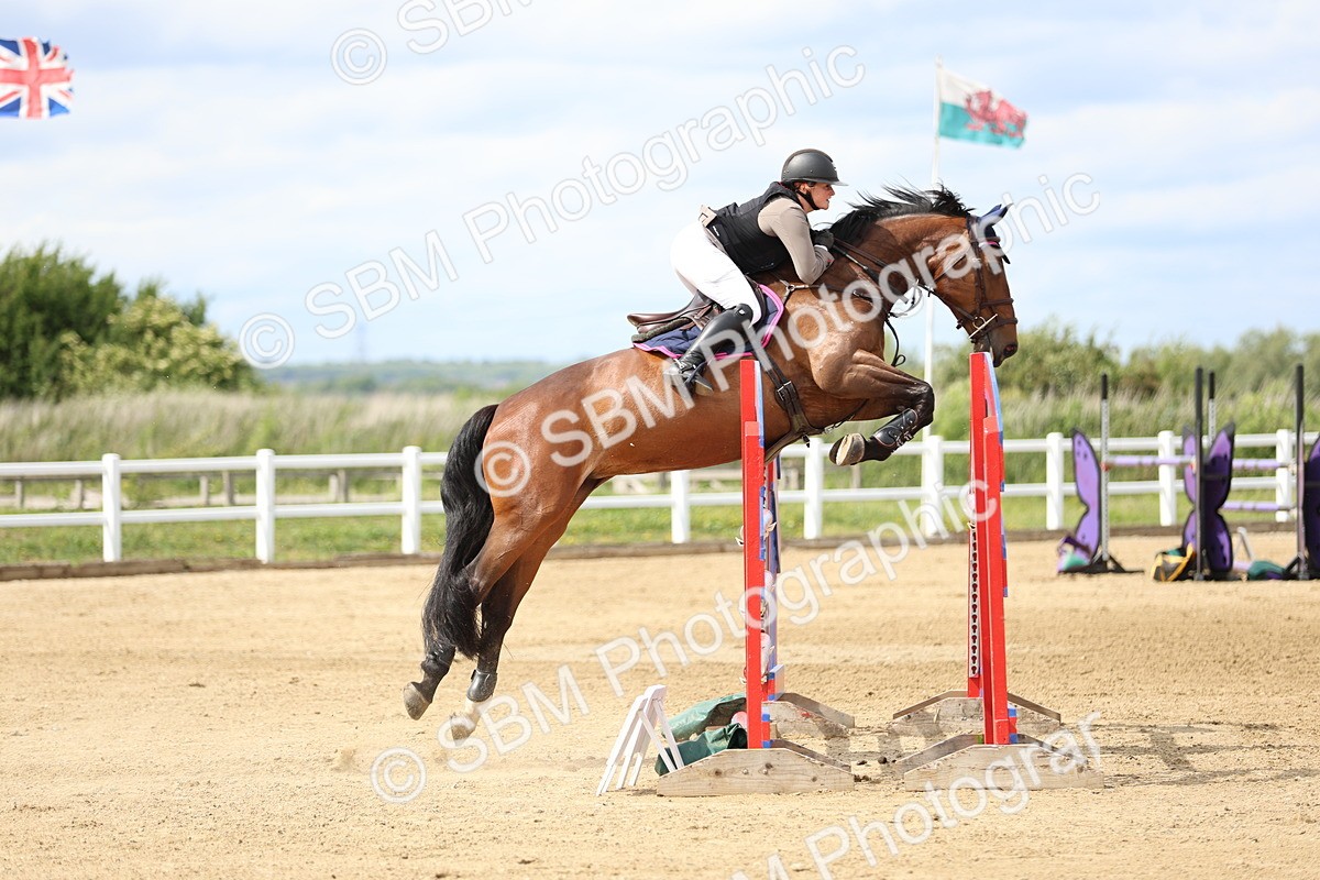 SBM_001226 - Class 5 - Senior Foxhunter - 1.20m