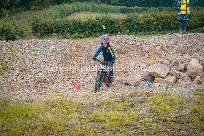 DSCF0522 - Ripon MC Trial 27/09- kids