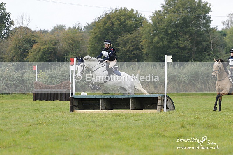  WWHT 171021 2341 - Novice Pairs (0.80m)  17/10/21
