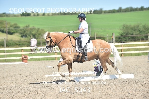 JAC_5043 - CLASS 7 / 8  ELEM 6 / 7