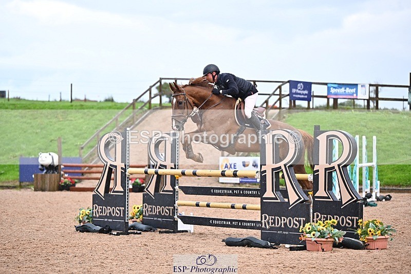 250912-163526-05481 - Cls 13 Snr 1.05m and 1.10m