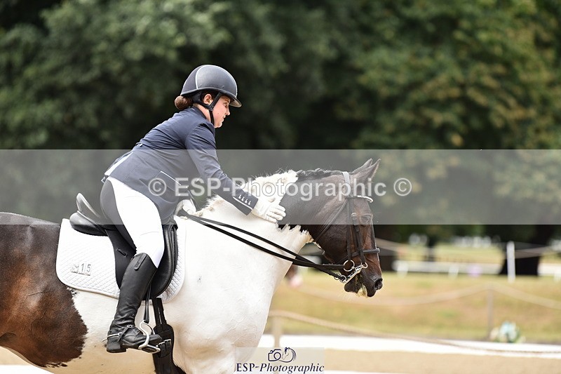 140110A-005956-10801 - 015-Lauren.Picknett-Bonnie.V