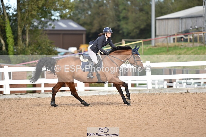 231015A-133732-08376 - Cls 25 95cm Amateur Q 2nd R