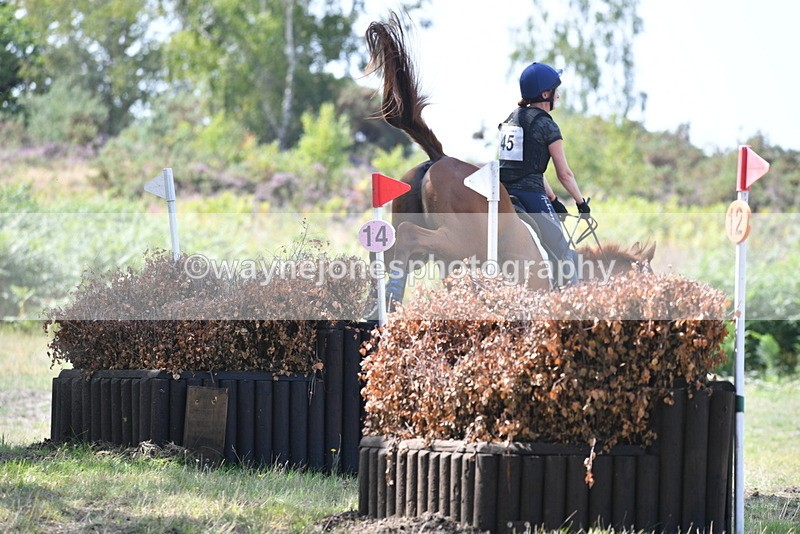 WJ5_2878 - XC Time 12:35 to 12:59