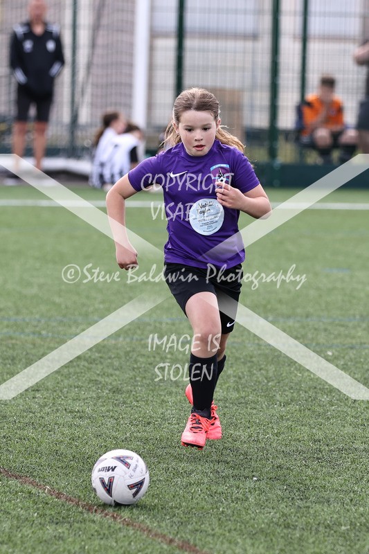 1DX30651 - Sat 13th U9 Girls