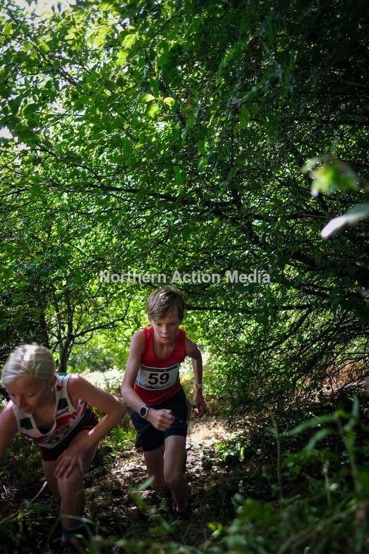 DSCF4579 - Reeth fell race age grades
