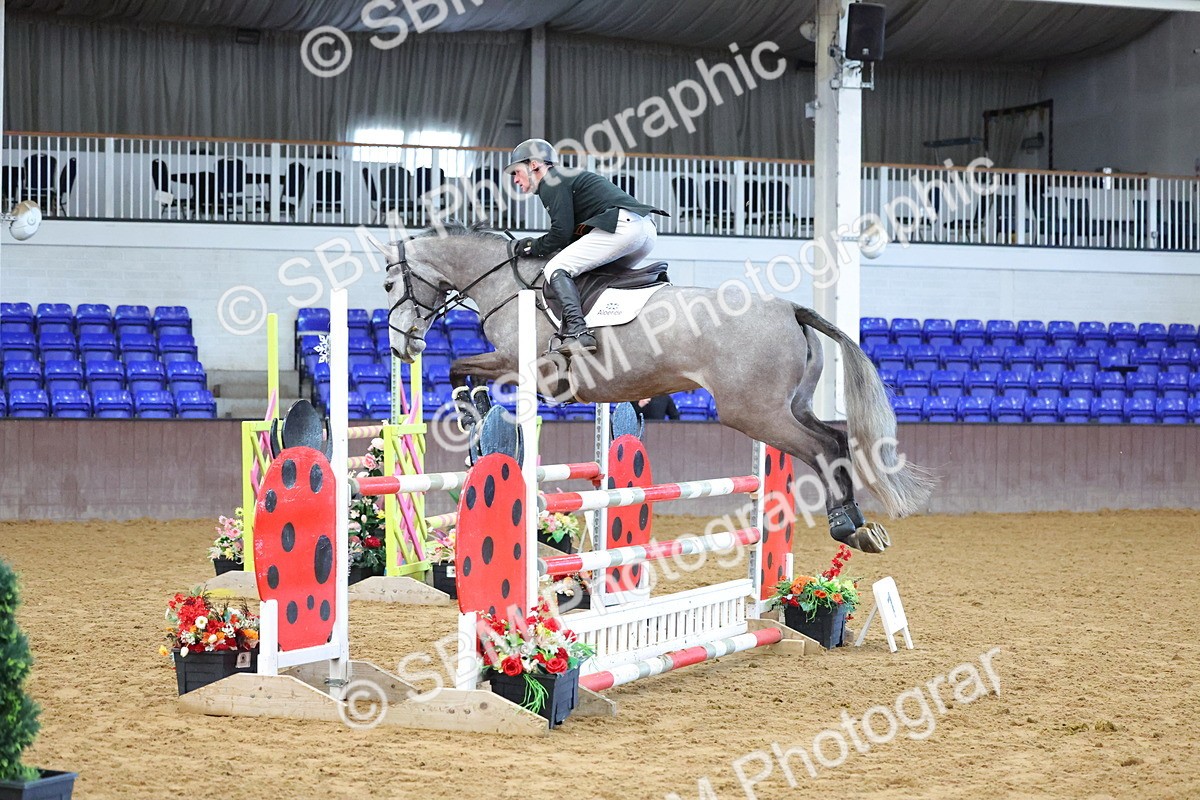 SBM_003220 - Class 15 - Senior Newcomers 1.10m