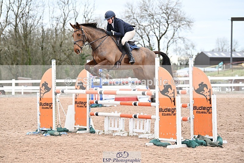 250112-143055-01654 - Cls 21 Foxhunter and 1.20m Open