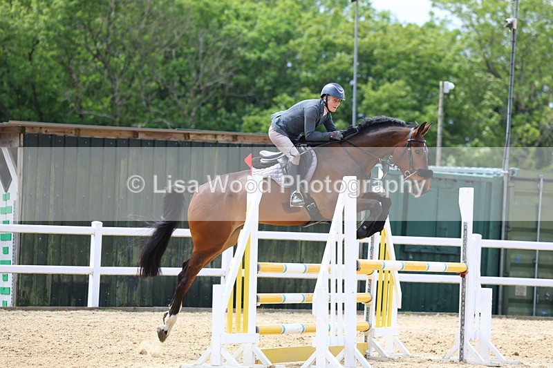 3E7A9281 - Class 7: Senior 1.05m