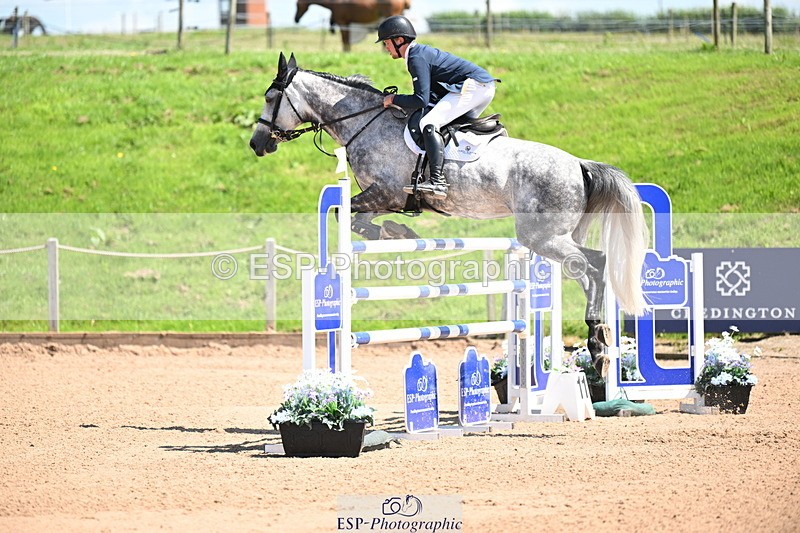 240718A-121424-05009 - Cls 1, 3 Star Small Tour 1.35m