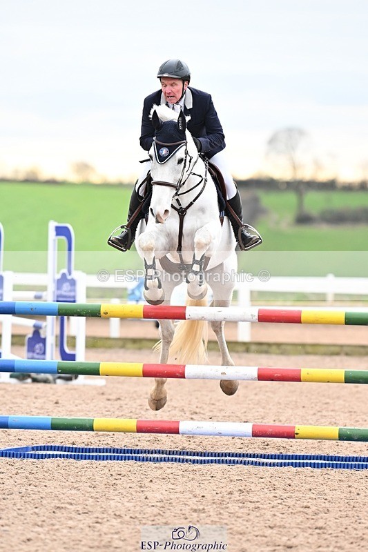 250112-132404-01456 - Cls 20 Newcomers and 1.10m Open