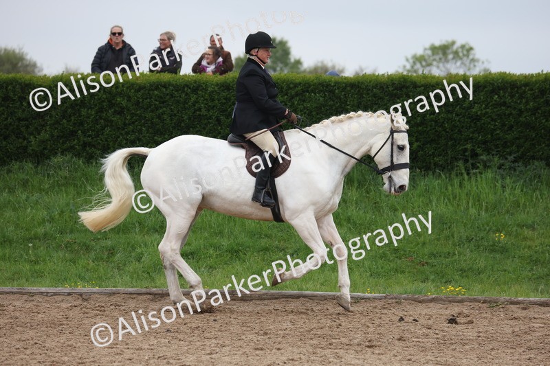 20260504-1107 - Class 14 - Cob and Hunter