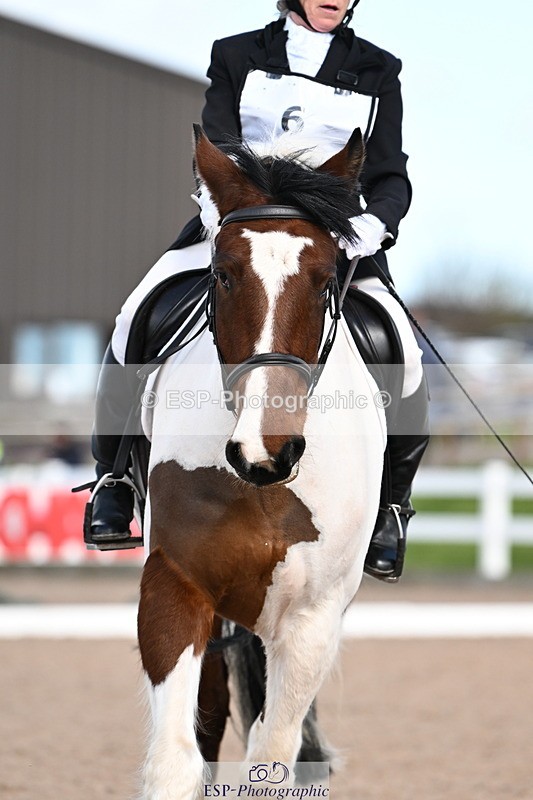 240324A-125208-02730 - Novice 27, 12.30 to 13.50