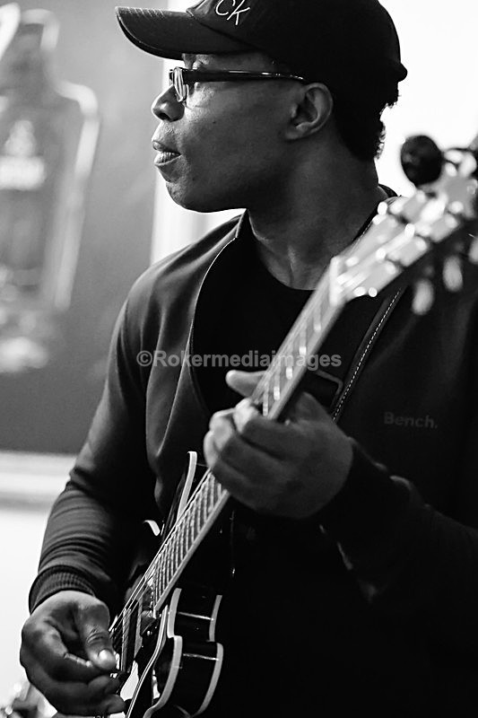 KC_059 - Kim Cypher Band