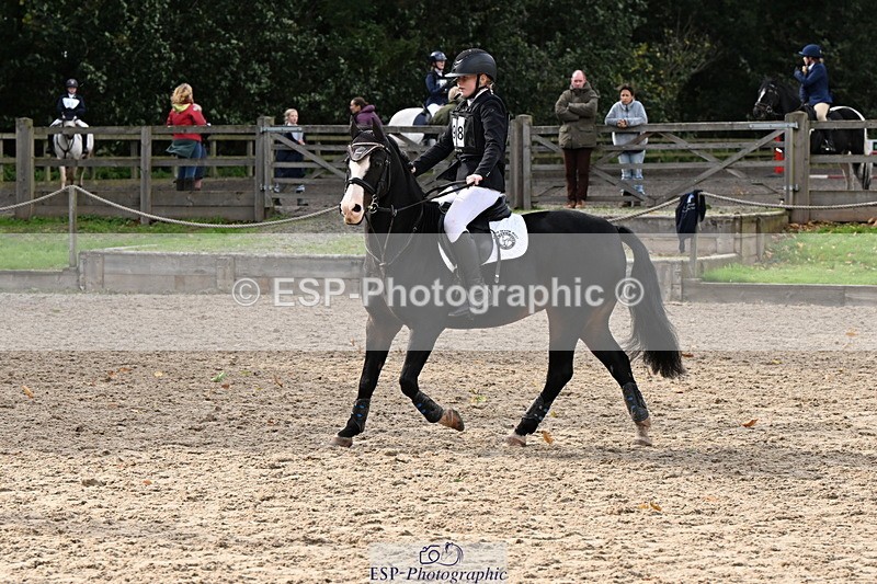 251004A-134234-01326 - Classes 6 & 7 60cm