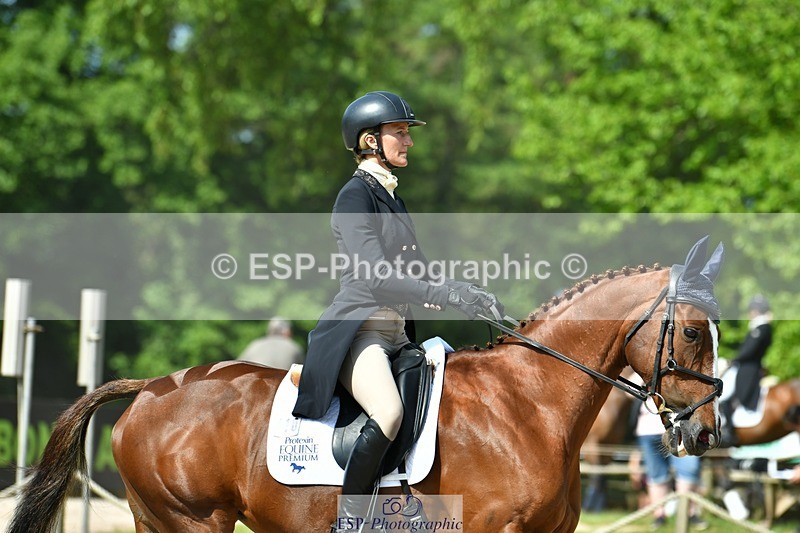 230525-101721-03859 - 410-CHILLIS_GEM-Sarah_Gairdner-DR