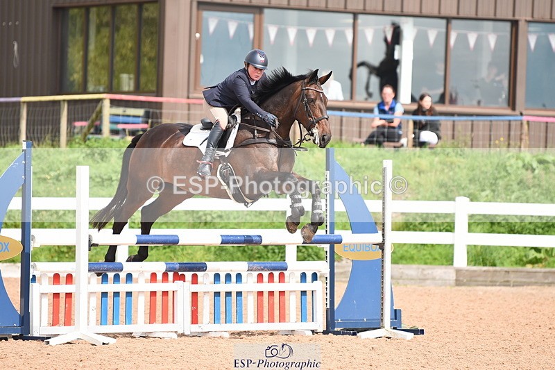 230902A-123002-01031 - Cls 9 1.10m Amateur Quali