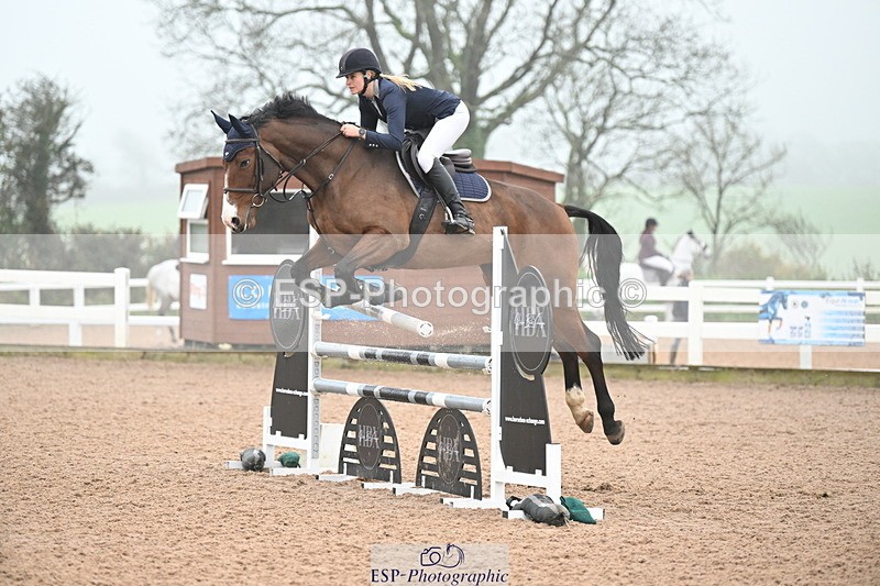 241102A-123212-04576 - SAT Cls 15 Foxhunter and 1.20m Open