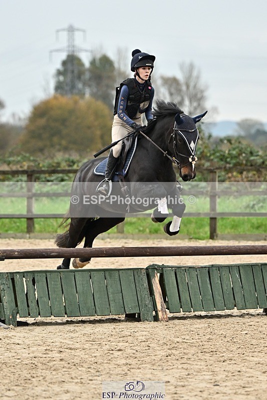 241110-144652-01123 - 70-75cm Arena Eventing