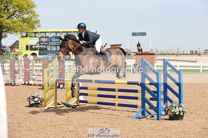 240510A-143920-07763 - Cls 17 1.05m National Am Quali