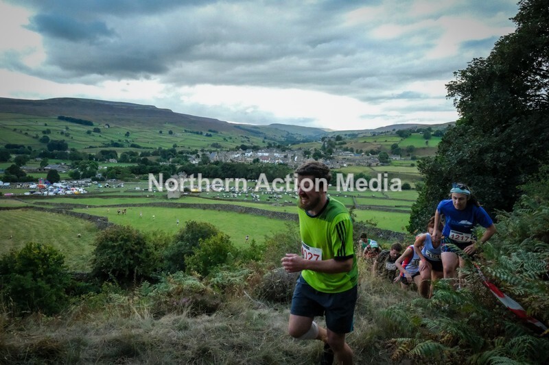 DSCF5115 - Reeth Fell race seniors