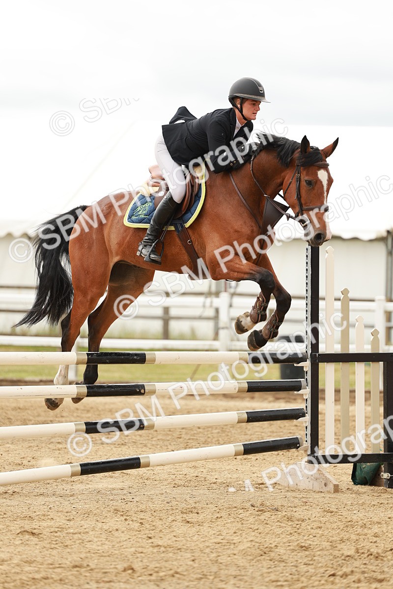 SBM_006982 - Class 2 - Senior Discovery - 1.00m Open