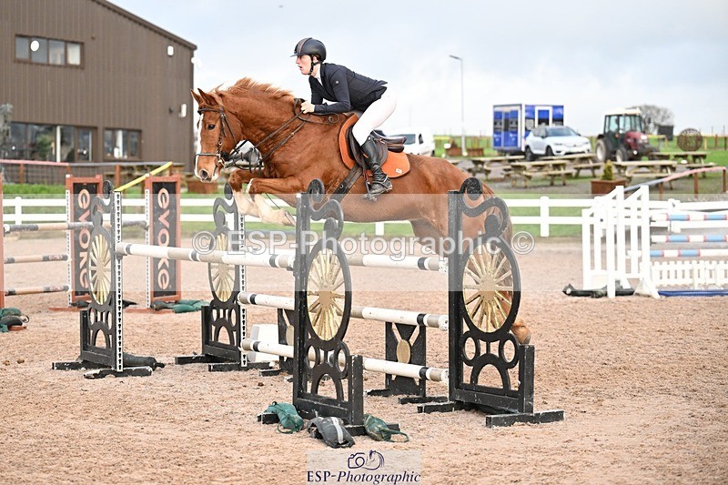 251206-140029-01226 - Cls 13 Snr Foxhunter and 1.20m