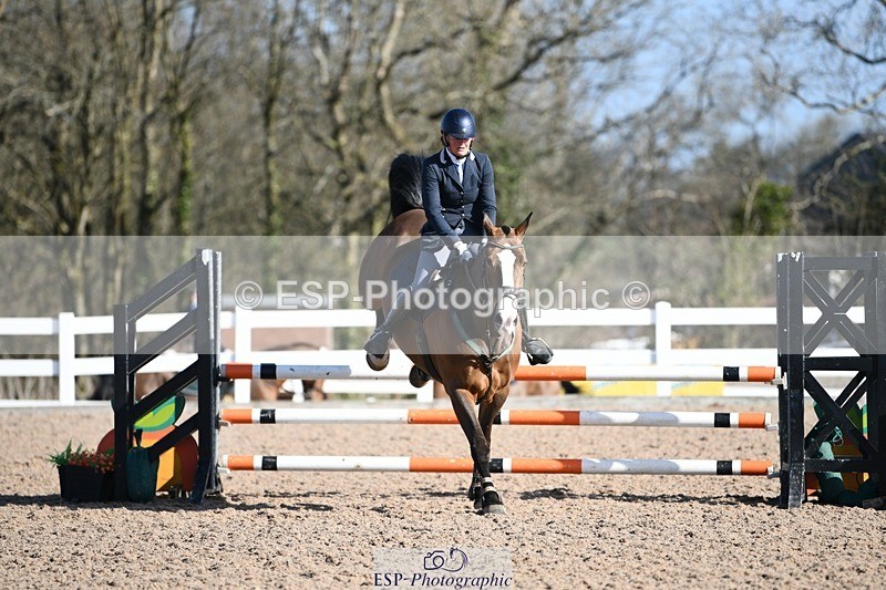 250330-101642-06054 - Cls 32 British Novice and 90cm