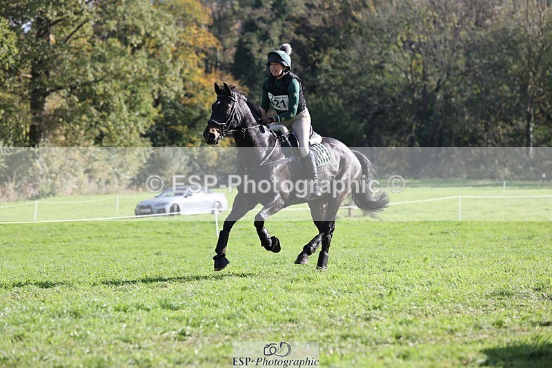 241026-131431-13783 - 421-Marie.Webber-BENNY'S.DOUBLE.DIAMOND