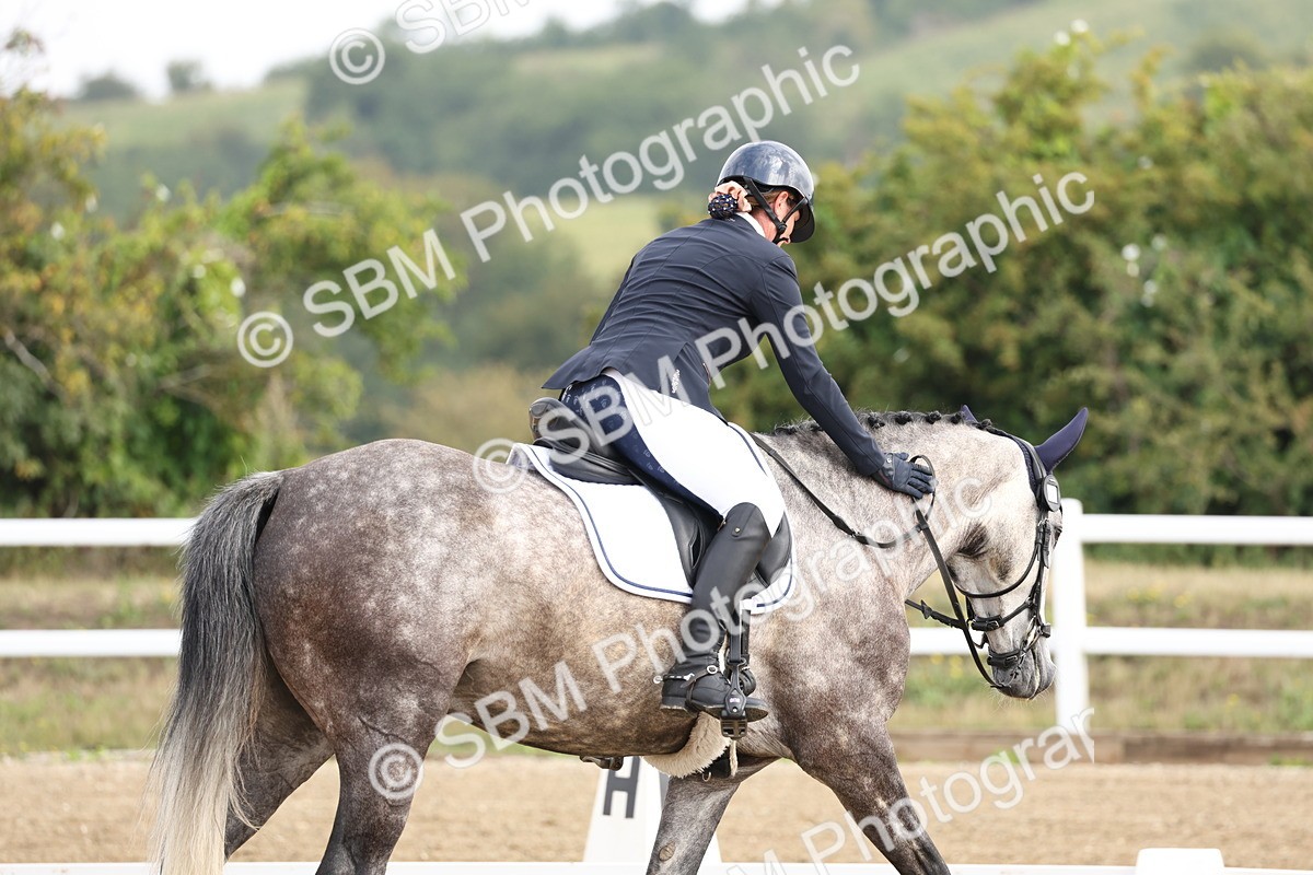 SBM_005539 - Class 6 - Novice 6 - 9.30-10.12