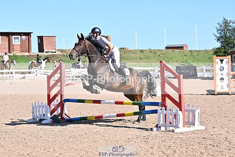 250708A-170139-00163 - 70cm Classes