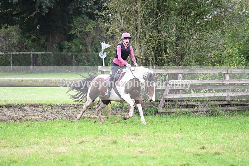 WJ7_1130 - Time at Photographer 12:35 to 13:04