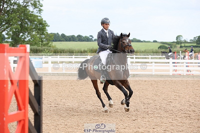 240630A-163016-15191 - Cls 33 Foxhunter and 1.10m Open