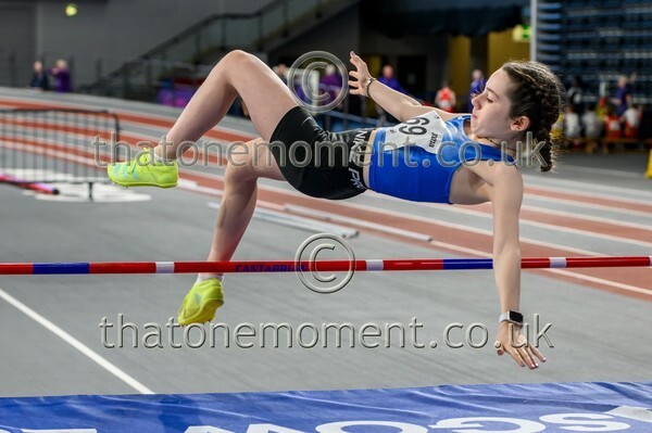 CombiMast25-913178 - Field Female