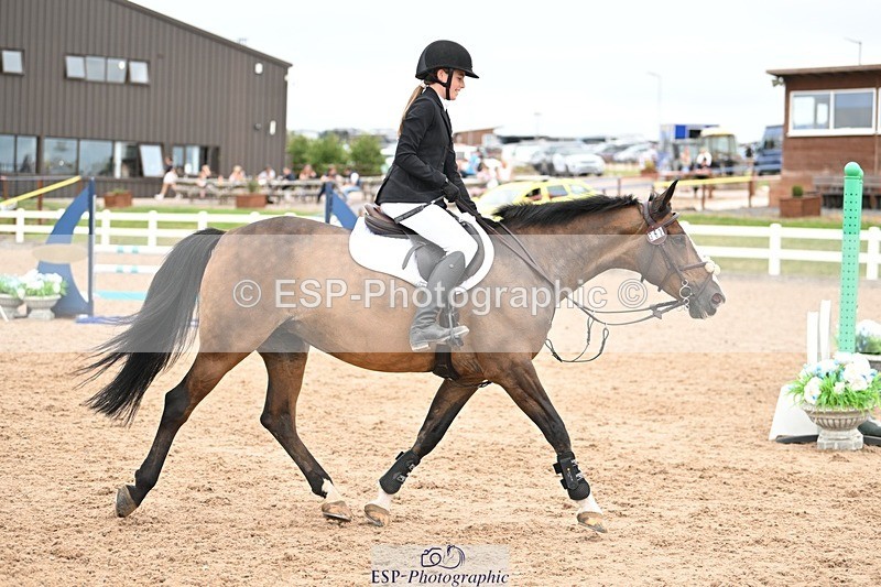 250629-133628-11332 - Cls 37 Newcomers and 1m Open