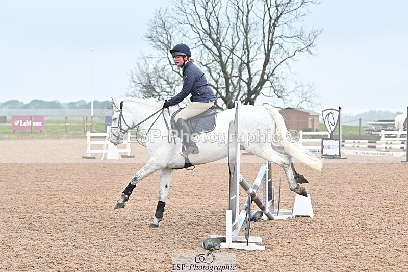 250415-160924-00265 - 70cm