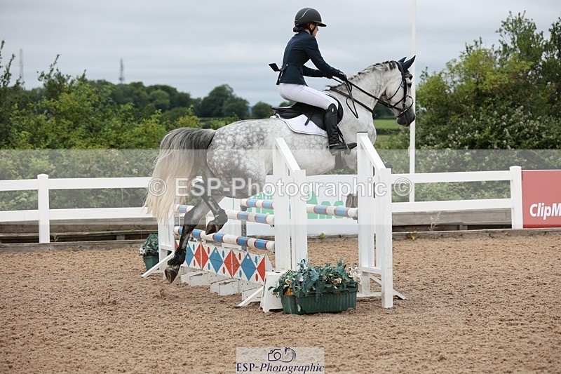 250625-101706-00122 - Cls 1 British Novice and 90cm Open